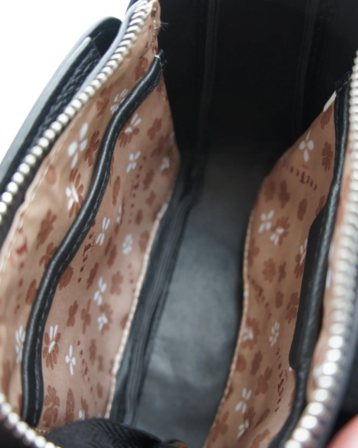 ALVA – Lille håndtaske og crossbody i ægte læder | Sort