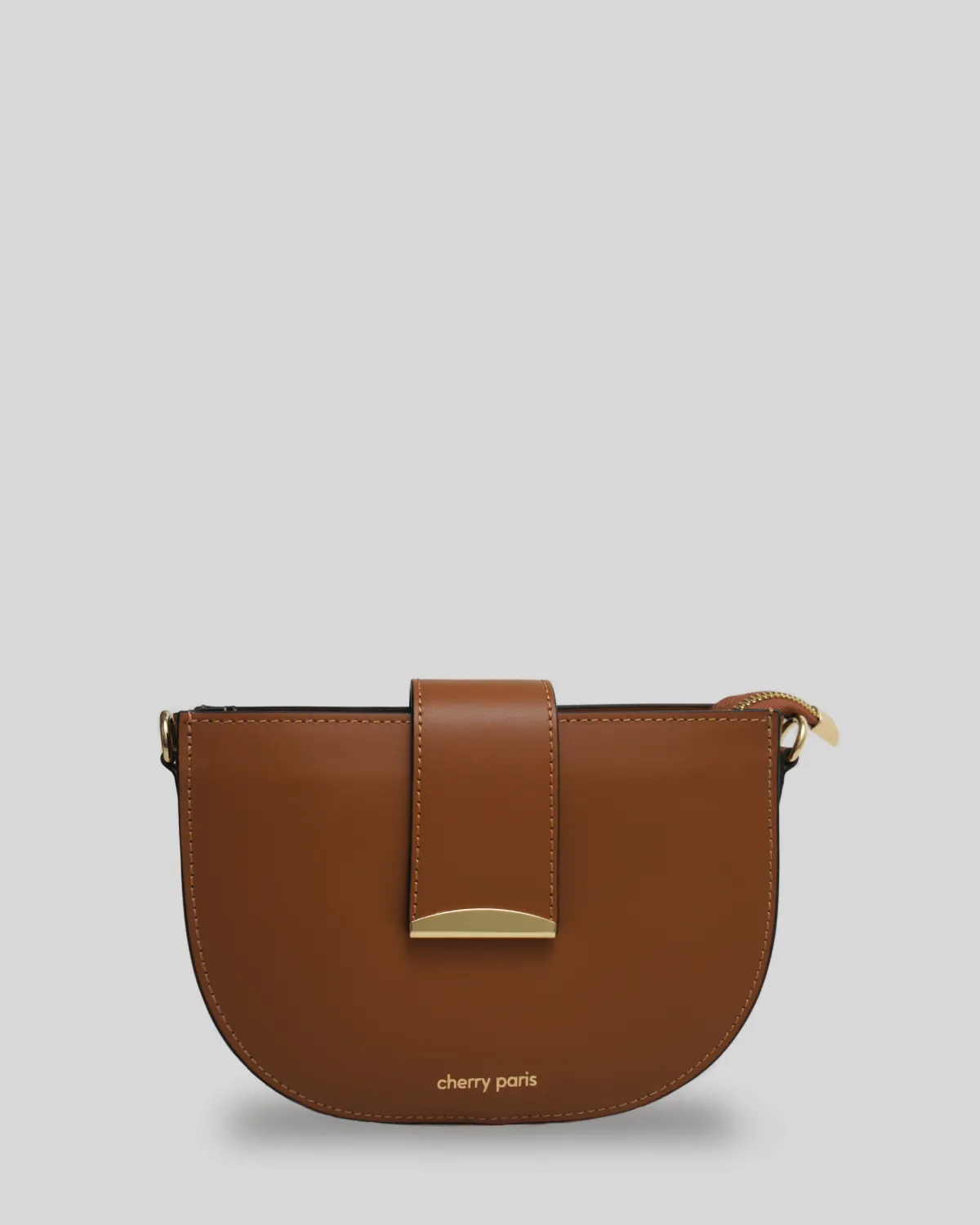 AMELIE – Crossbody-taske i glat læder med gyldne detaljer | Camel